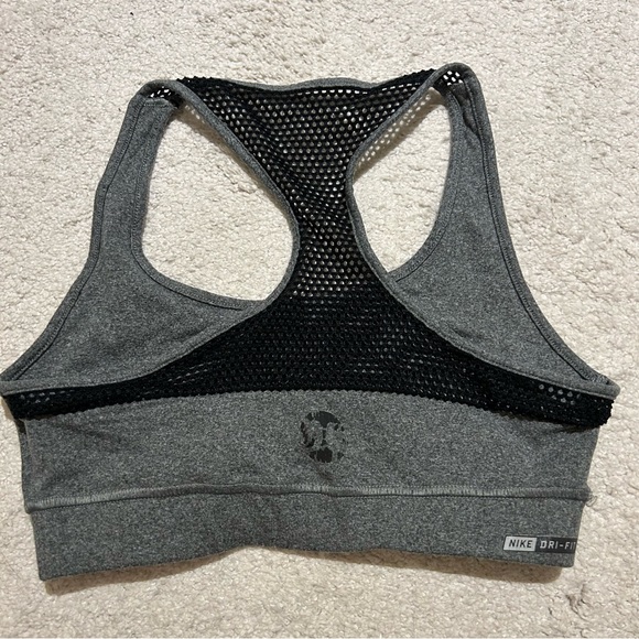 Nike x Hurley Sports Bra - Picture 4 of 11